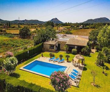 Relax In A Natural Environment Next To Pollensa By Renthousing