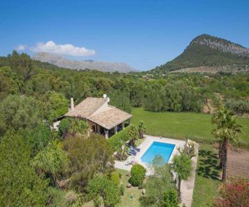 Can Bennassar By Vintage Travel