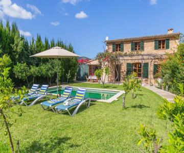 Beautiful Mallorcan Villa With Pool In Soller