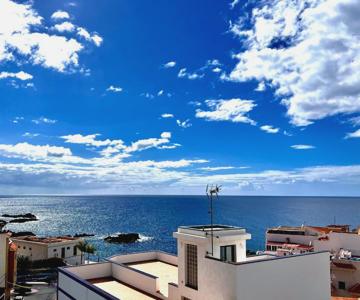 Alcamar Apartment! With Beautiful Views Of The Sea!