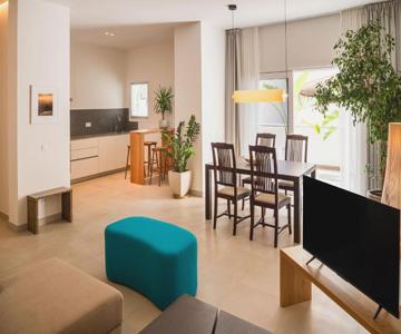 Mar - Panasco Suites