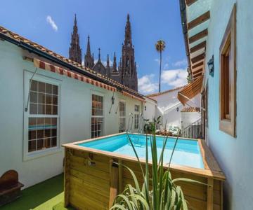 Casona Gildana: Historia, Patrimonio/e-working