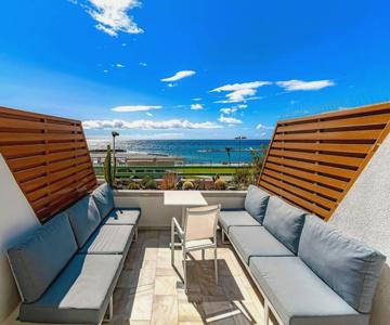 Apartment In Complex Altamira With Direct Ocean View