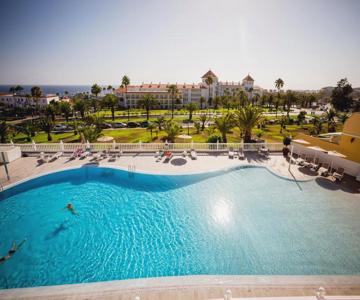 Playa Del Duque-amazing Views 2 Bedroom