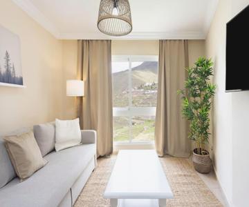 Eden Rentals Adeje Pearl Lovely City Center Private Parking