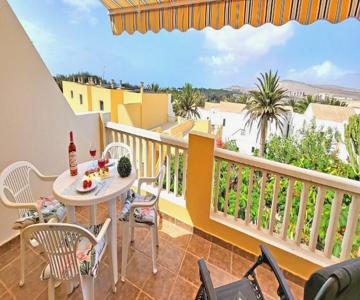 Holiday flat GOLDEN SANDS, 1 bedroom, livingroom, fast internet, balcony