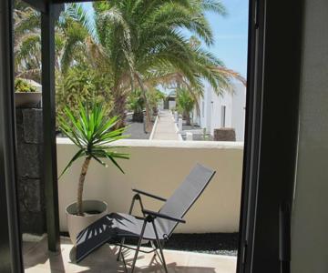Bungalow Lido-playa Roca Residence With Sea Front Access - Free Ac - Wifi
