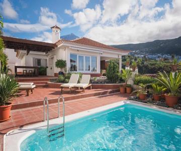 Superior G: private pool & concierge