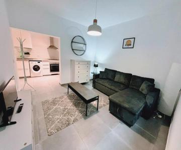 Vv Cicer Home by Henrypole Home