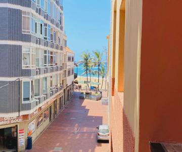 Salvador Cuyas apartamento El Mar