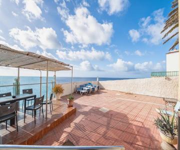 Fruct Pirata Beach
