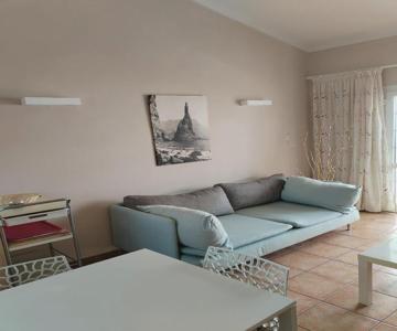 Chalet 2 dormitorios, cerca CC Yumbo