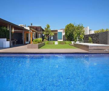 Luxury And Harmony House