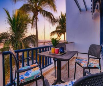 Casa Natalie La Marina