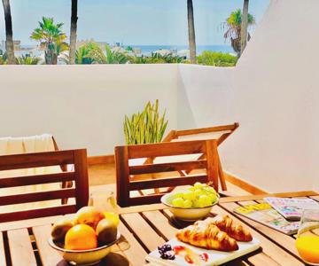 Canaryislandshost L Sea View
