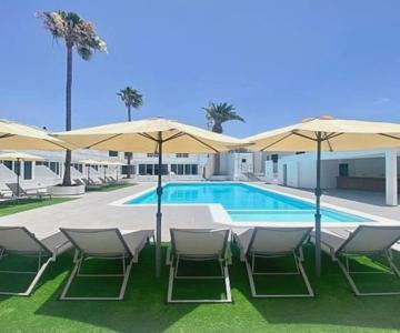 Stunning 1 Bedroom Apartment