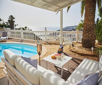 Stunning Villa With Breathtaking Ocean View