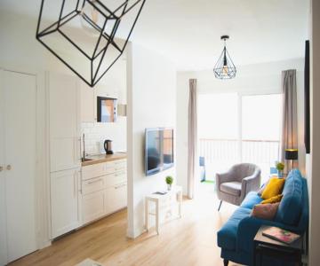 Modern Center Apartment