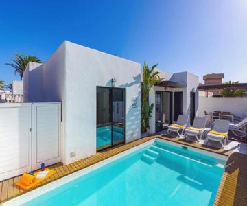 Villa Malva by Villa Plus