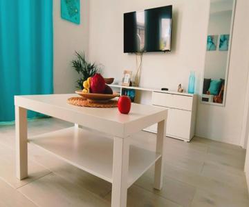 Louise 1 Minuto A Pie Del Mar