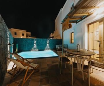 Villa Mayantigo By Casasblancas