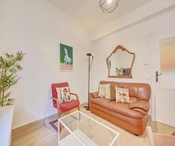 Six Wine Lovers In Logroño