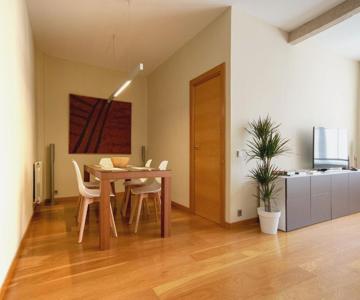 Las Columnas, Centro, Garaje.