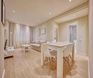 La Paz Home By Clabao