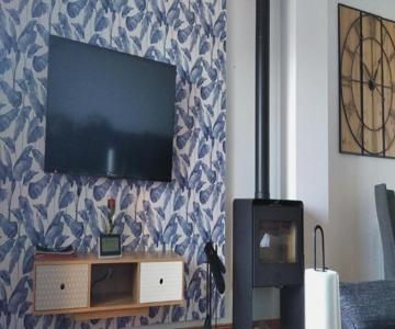 Vino Montaña & Jardín Garaje Netflix Wifi Incluido,