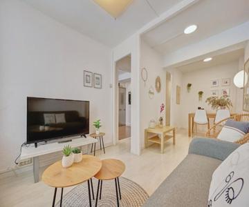 Patio De Calderería By Clabao