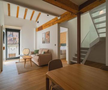 Limehome Pamplona Hilarión Eslava