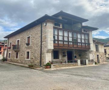 La Casona De Ardines