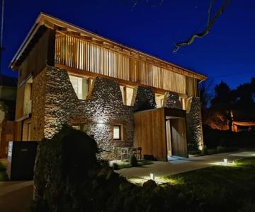 Apartamentos Rurales La Santilar