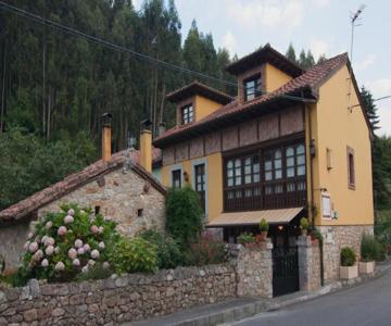 Hotel Rural La Llastra