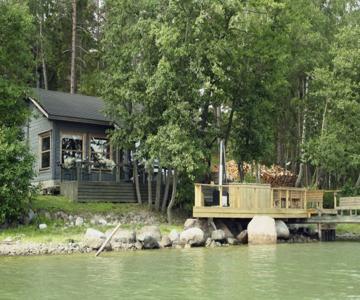 Äijälän Rusti Paratiisisaari