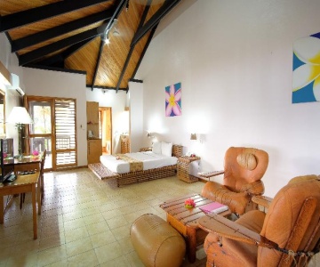 Anchorage Beach Resort