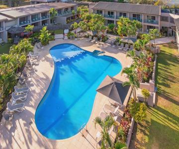 Tanoa Waterfront Hotel