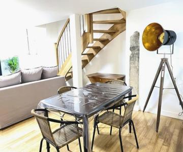 Duplex Avec Terrasse En Hypercentre De Grenoble