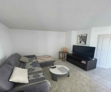 Superbe Appartement à Lyon8 Avec 2 Balcons