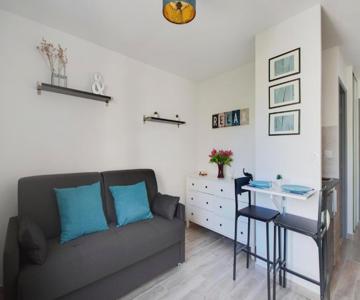 The Cute Sans-souci Studio