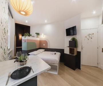 Studio - Proche Métro Ail