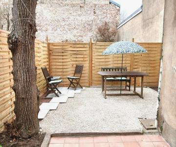 Apartment With A Garden