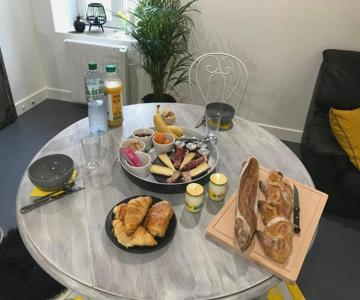 Les Hirondelles Du Marais