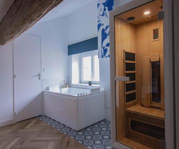 Suite Saphir - Jacuzzi & Sauna