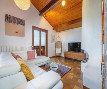 Onlymyflats - Into The Woods