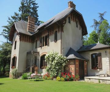 Le Manoir Sur La Roche