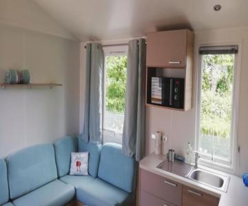 Camping Des Pierres Debout