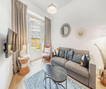 Le Saint Martin, Bel Appartement De Standing