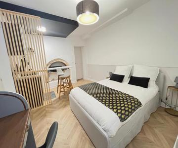 Le Studio Haslay Seraucourt En Plein Cœur De Ville De Bourges - Charme De L Ancien Et Confort Contem