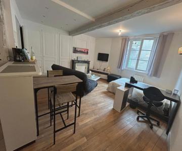 32 Centre Ville - Drouaise - 4 Couchages
